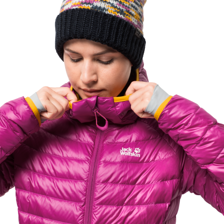 Фото куртка женская jack wolfskin mount floyen fuchsia